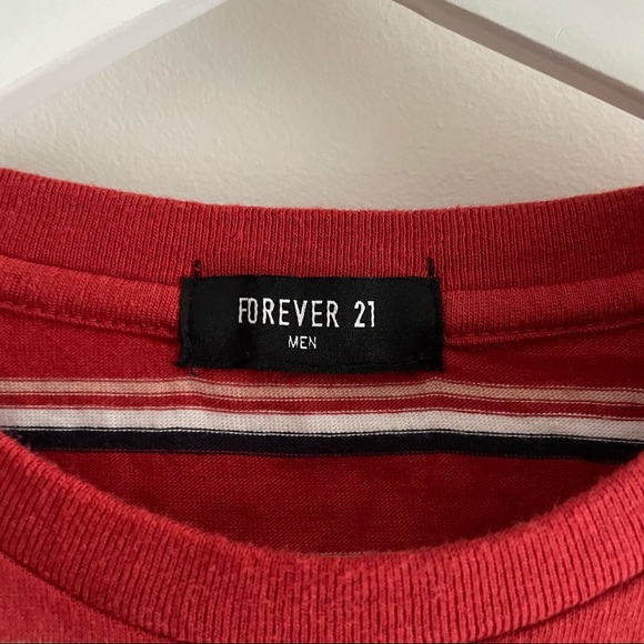 🌱2/$10 | Forever 21 Mens Tee - Picture 4 of 5